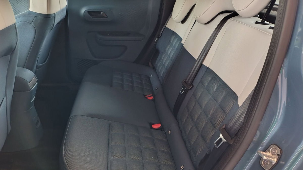 Fiat Grande Panda 1.2 hybrid La Prima 110cv edct (13)