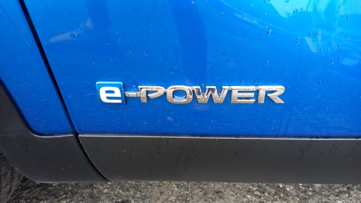 Nissan Qashqai 1.5 e-power N-Connecta 2wd (16)
