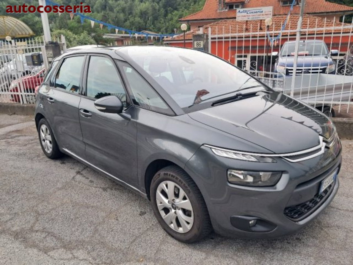 Citroen C4 Picasso 1.6 HDi 110 FAP Attraction (8)