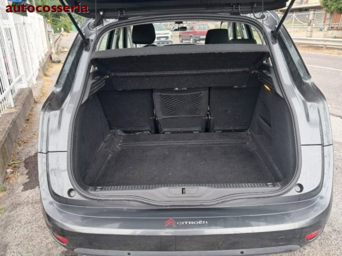 Citroen C4 Picasso 1.6 HDi 110 FAP Attraction (9)