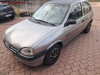 Opel Corsa 1.4i cat 3 porte Swing Più