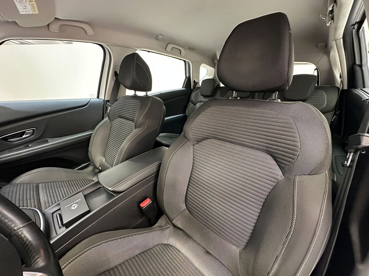 Renault Scénic 1.5 dci energy Sport Edition2 110cv edc (15)