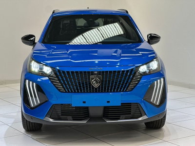 Peugeot 2008 1.2 turbo Allure 100cv (2)
