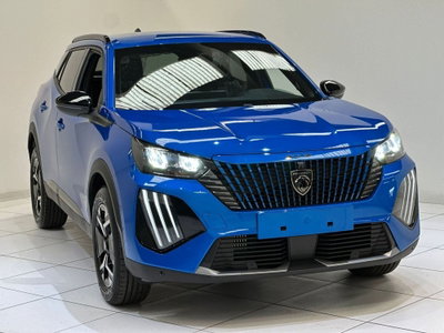 Peugeot 2008 1.2 turbo Allure 100cv (3)
