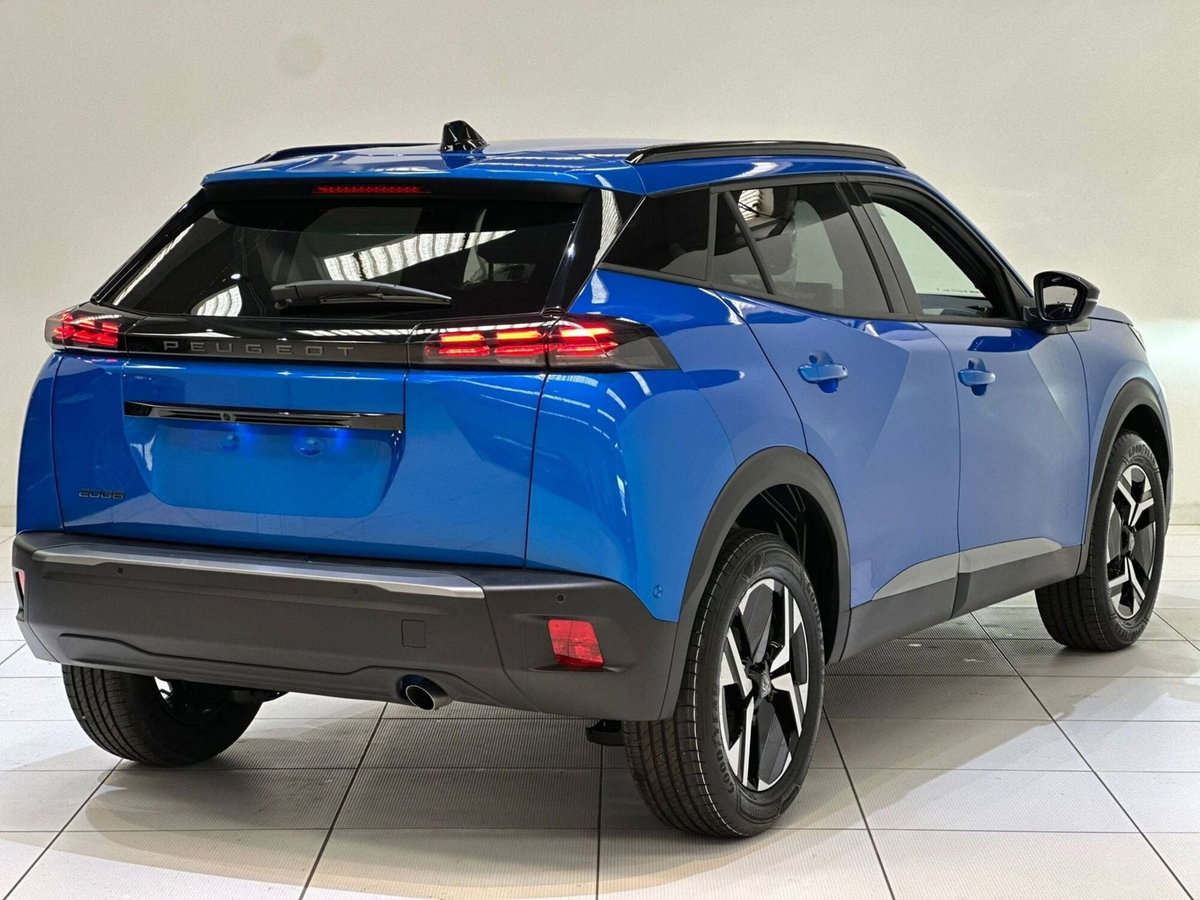 Peugeot 2008 1.2 turbo Allure 100cv (4)