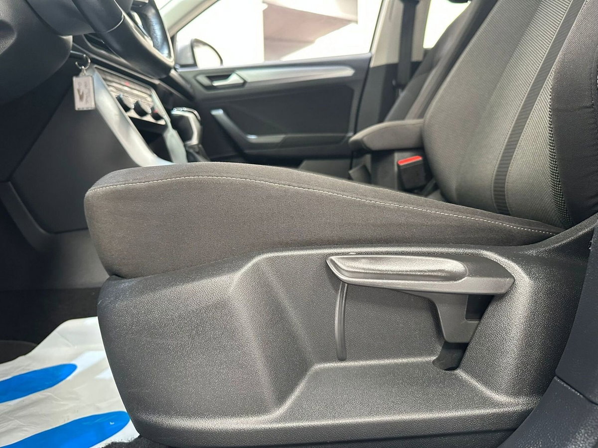 Volkswagen T-Roc 1.5 tsi Life dsg (11)