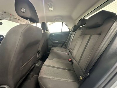 Volkswagen T-Roc 1.5 tsi Life dsg (13)