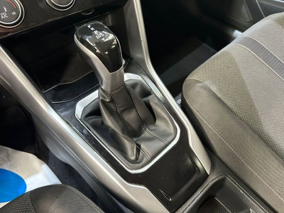 Volkswagen T-Roc 1.5 tsi Life dsg (6)