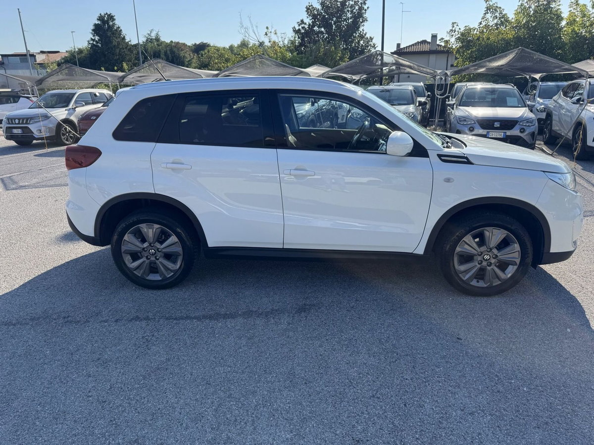 Suzuki Vitara 1.0 Boosterjet Cool (6)