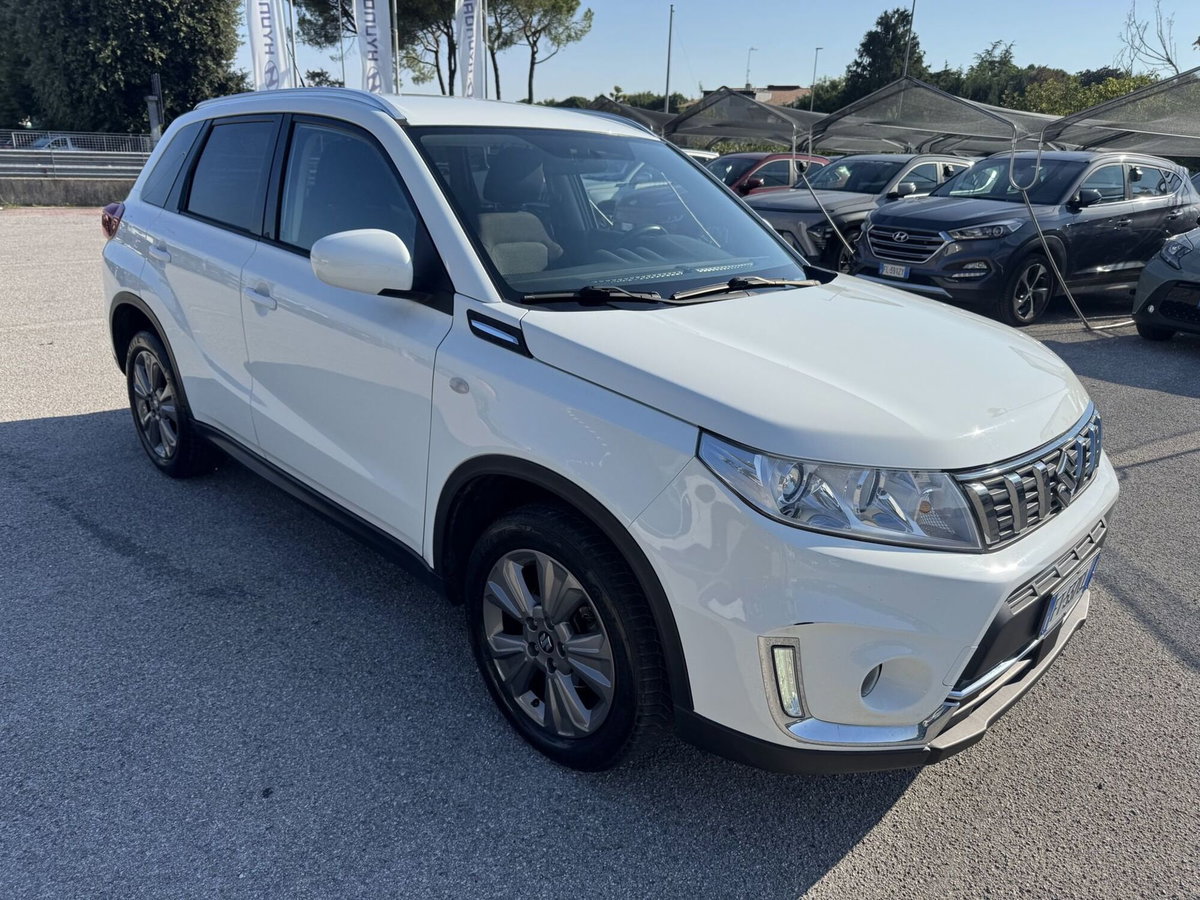 Suzuki Vitara 1.0 Boosterjet Cool (7)