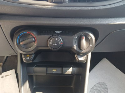 Kia Picanto 1.0 12V 5 porte AMT Urban (12)