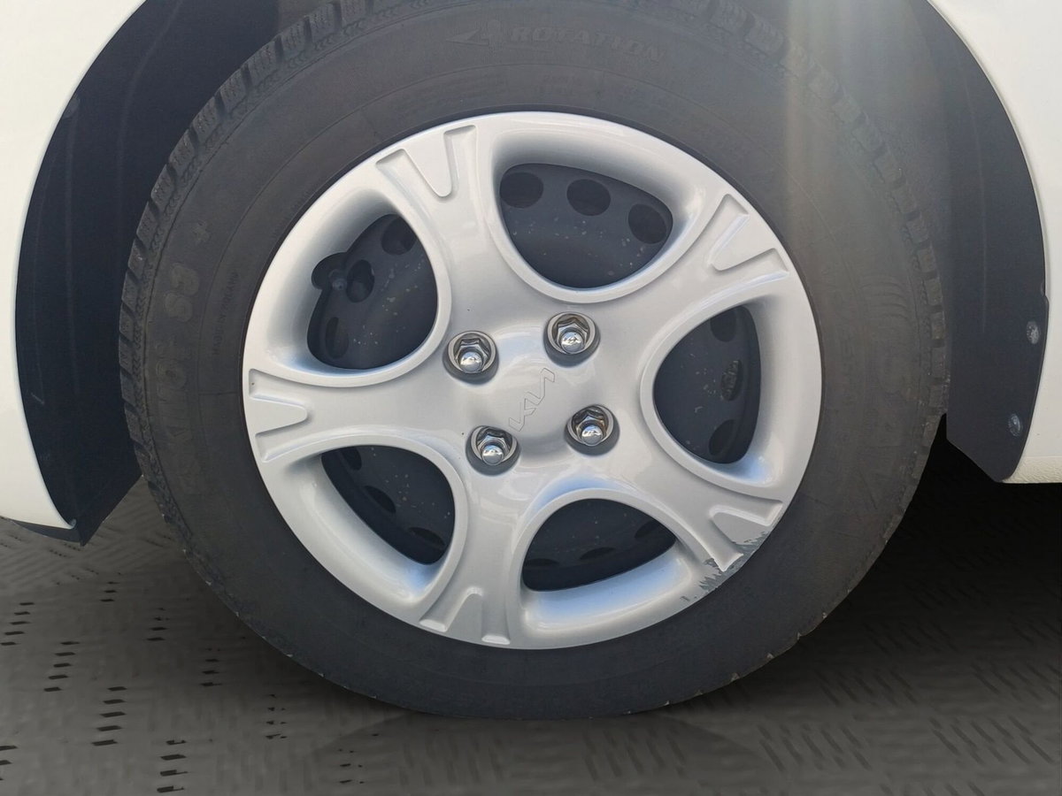 Kia Picanto 1.0 12V 5 porte AMT Urban (14)