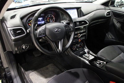 Infiniti Q30 1.5 diesel Business (12)