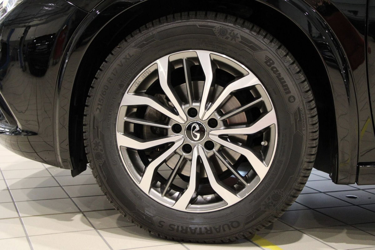 Infiniti Q30 1.5 diesel Business (16)