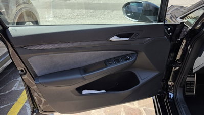 Volkswagen Golf 2.0 TSI R DSG 4Motion (19)