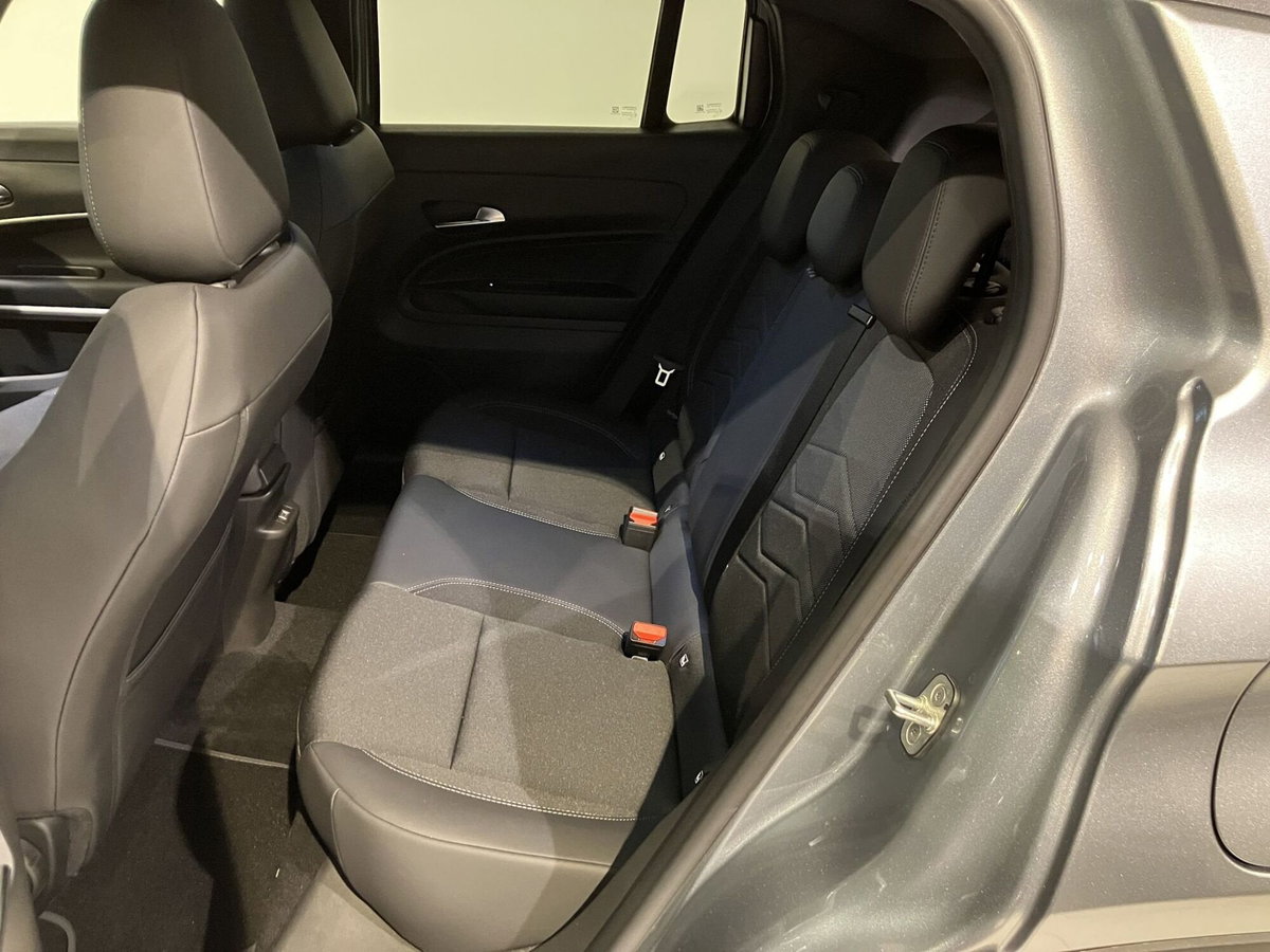 Jeep Avenger 1.2 turbo e-hybrid mhev Summit fwd 110cv edct6 (10)