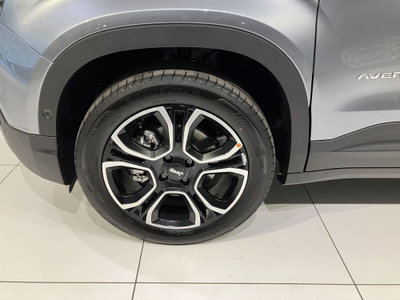 Jeep Avenger 1.2 turbo e-hybrid mhev Summit fwd 110cv edct6 (16)