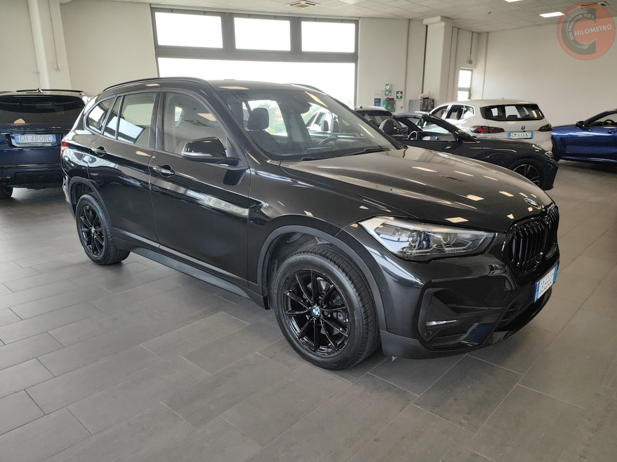 BMW X1 sDrive18d (2)