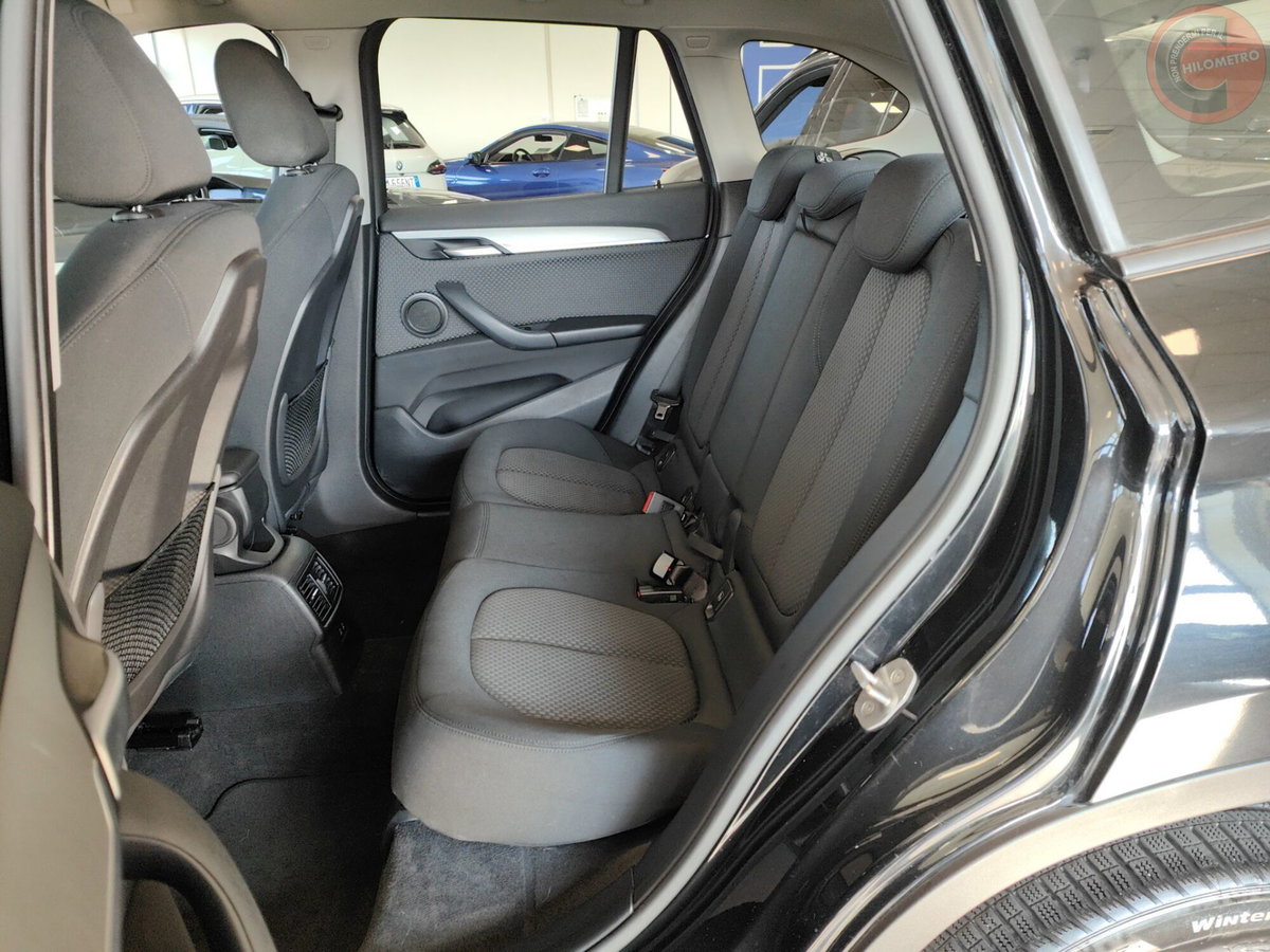 BMW X1 sDrive18d (7)