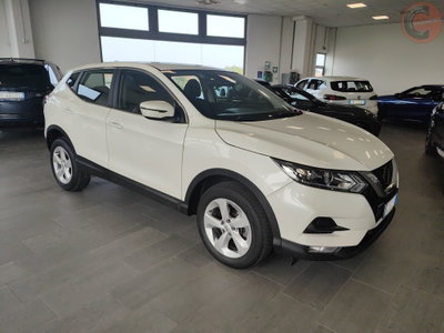 Nissan Qashqai 1.5 dCi 115 CV DCT N-Connecta (2)