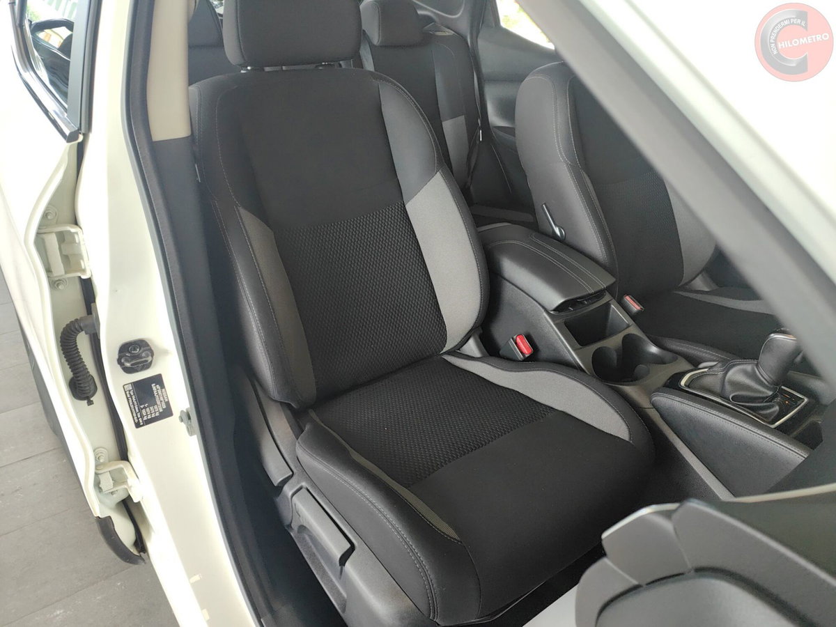 Nissan Qashqai 1.5 dCi 115 CV DCT N-Connecta (5)