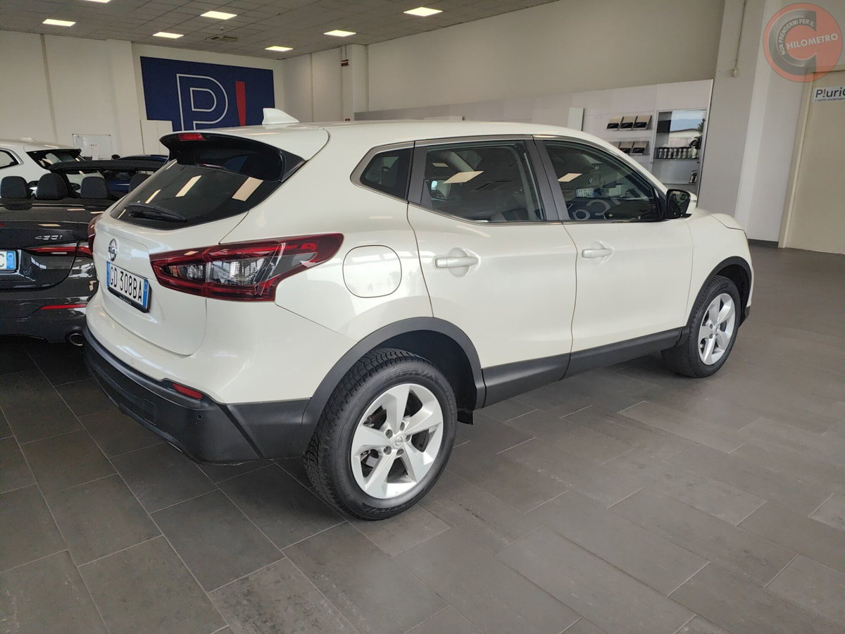 Nissan Qashqai 1.5 dCi 115 CV DCT N-Connecta (8)