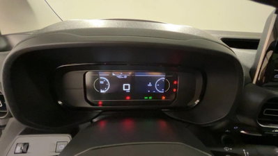 Fiat Doblò Furgone van d.cab XL 1.5 diesel 130cv auto (12)