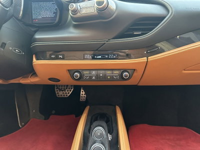 Ferrari F8 Spider F8 Spider (14)