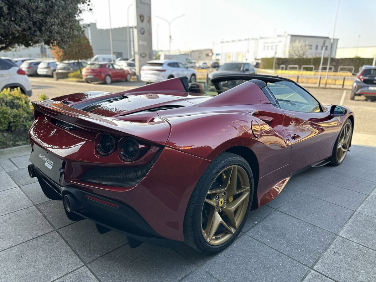 Ferrari F8 Spider F8 Spider (4)