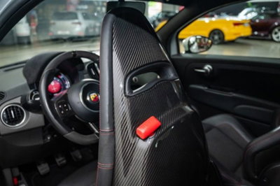 Abarth 595 595 1.4 Turbo T-Jet 180 CV Competizione (12)