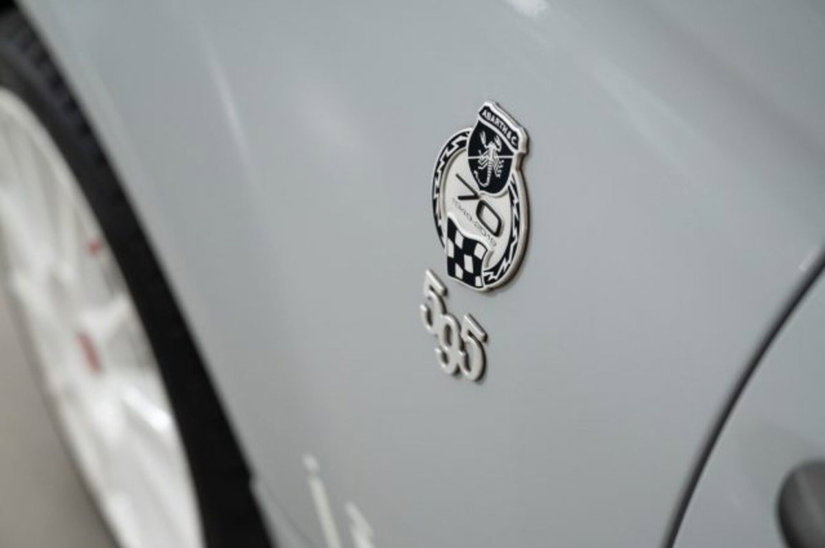 Abarth 595 595 1.4 Turbo T-Jet 180 CV Esseesse (17)
