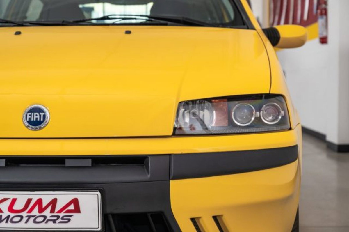 Fiat Punto 1.8 16V 3 porte HGT (16)