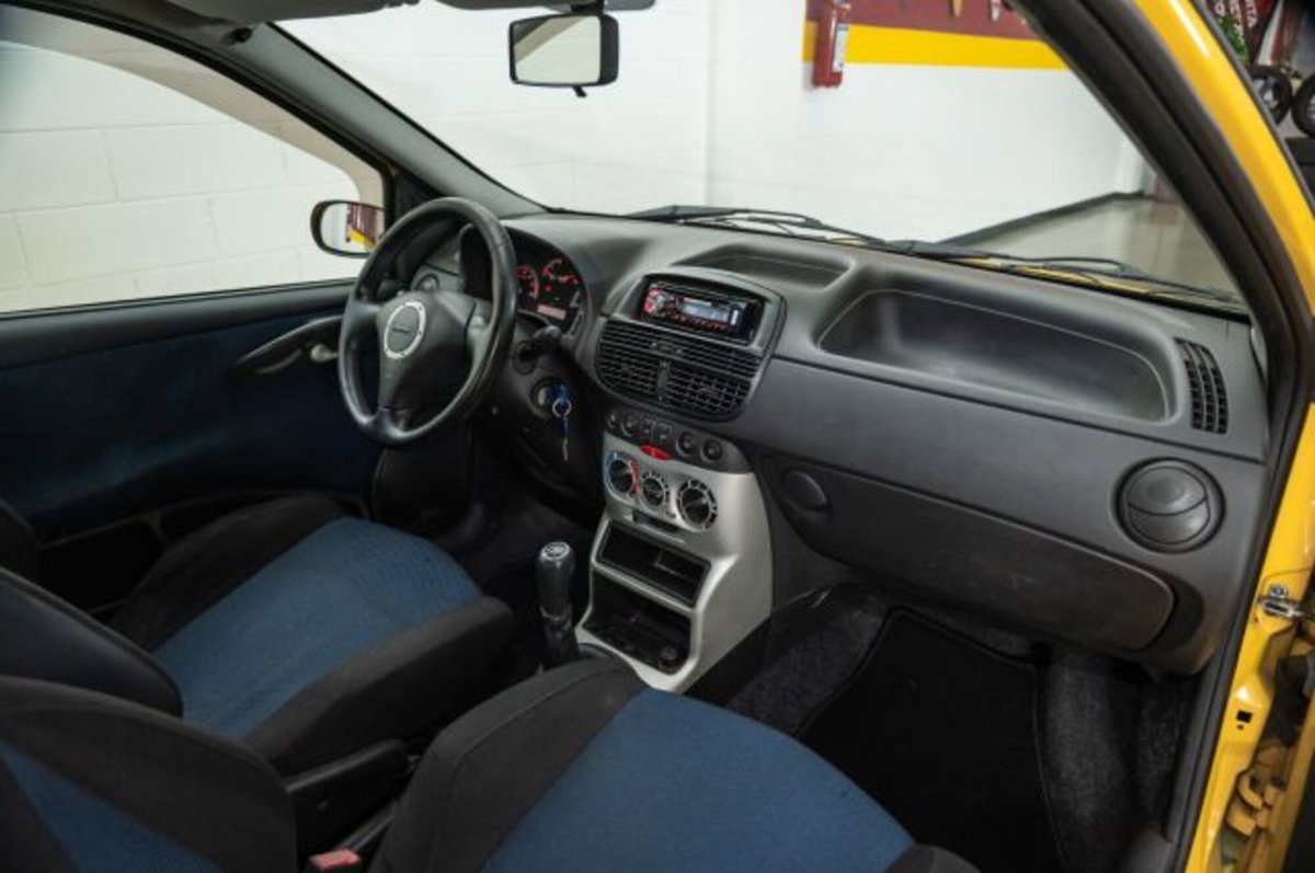 Fiat Punto 1.8 16V 3 porte HGT (19)