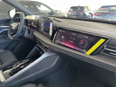 Audi Q5 Sportback 40 2.0 tdi mhev 12V S line Plus quattro s-tronic (11)