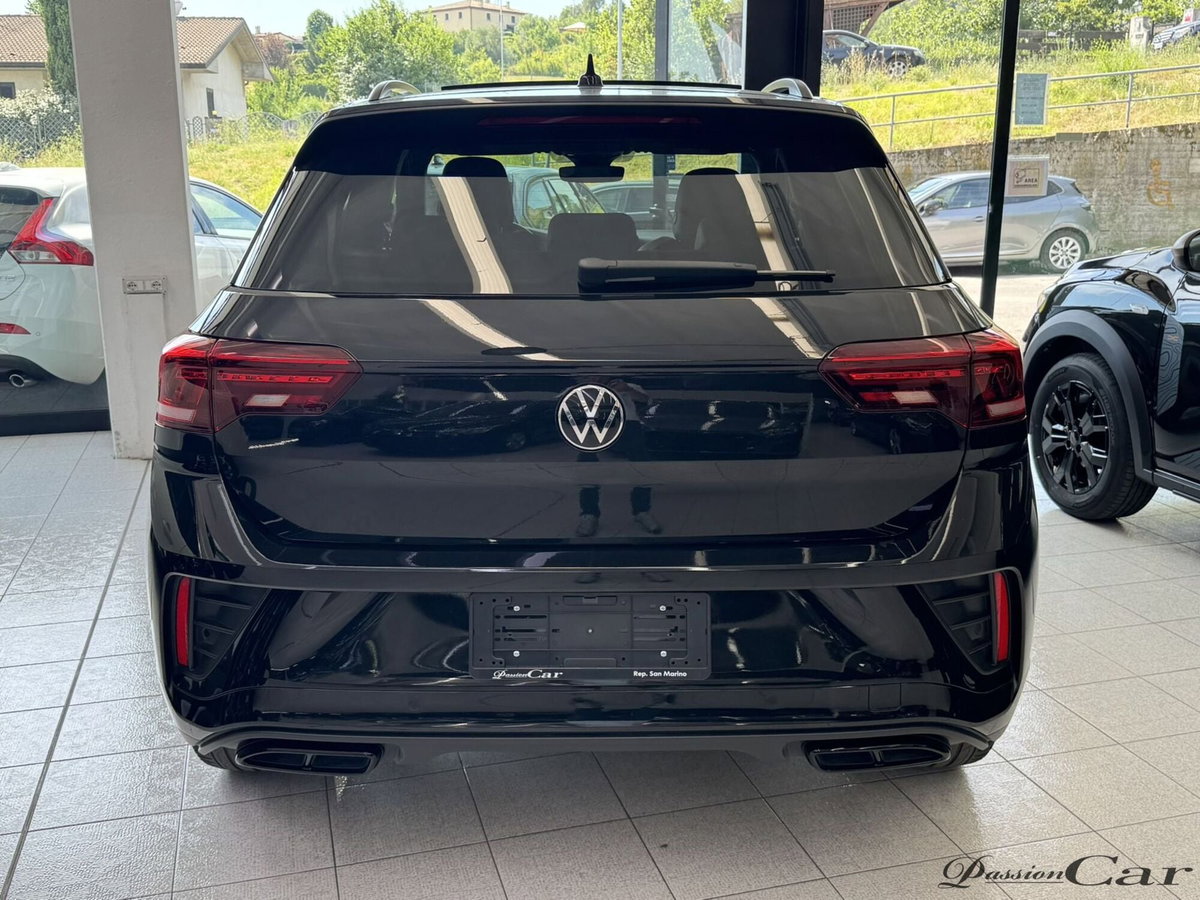 Volkswagen T-Roc 1.5 tsi R-Line (4)