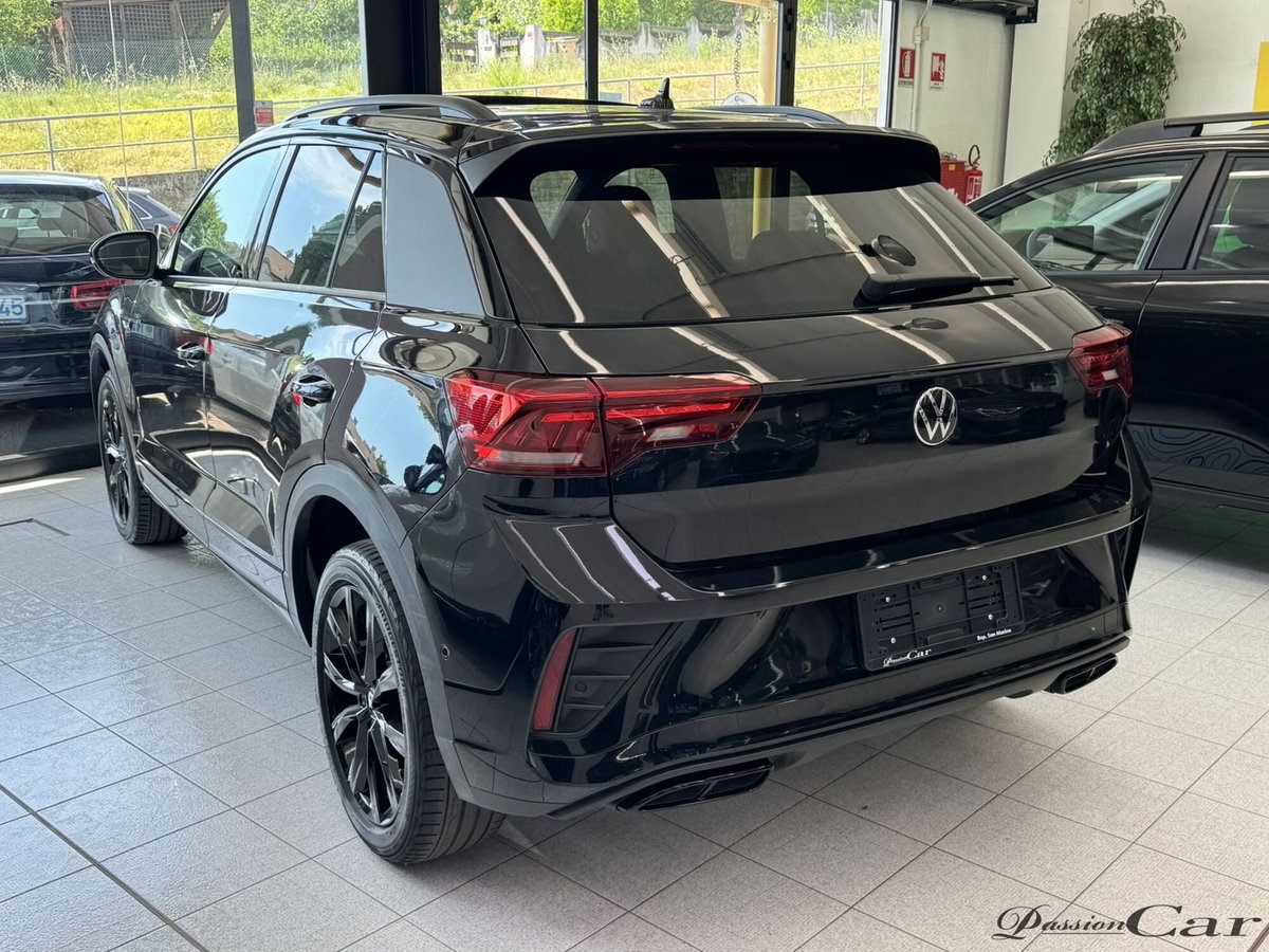 Volkswagen T-Roc 1.5 tsi R-Line (6)