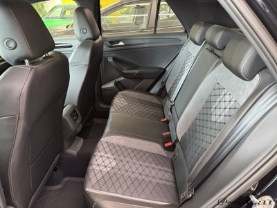 Volkswagen T-Roc 1.5 tsi R-Line (7)