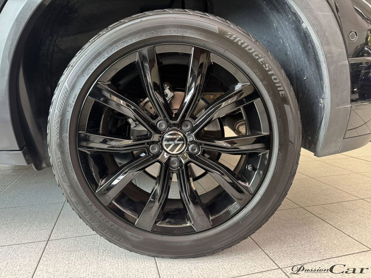 Volkswagen T-Roc 1.5 tsi R-Line (8)