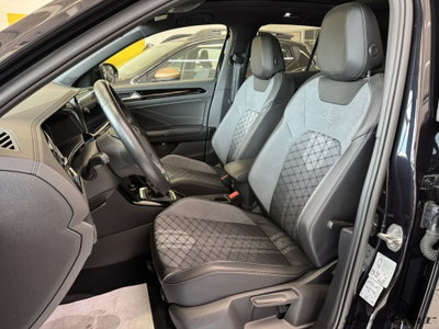 Volkswagen T-Roc 1.5 tsi R-Line (9)