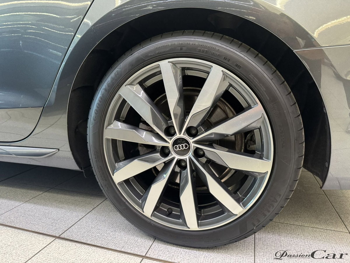Audi A4 Avant 40 TDI quattro S tronic S line edition (7)