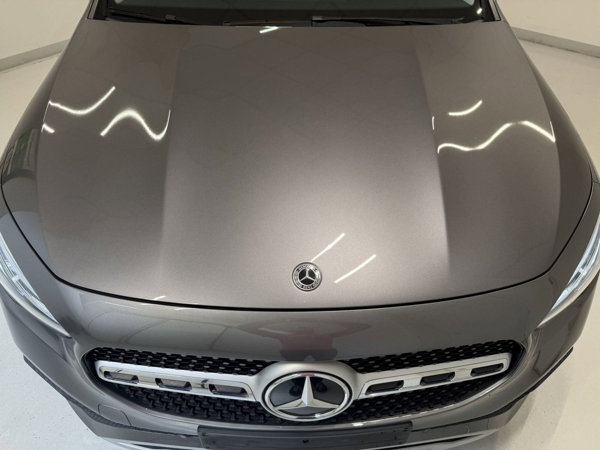 Mercedes-Benz GLA SUV 180 d Automatic Premium (18)