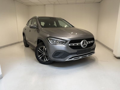 Mercedes-Benz GLA SUV 180 d Automatic Premium (2)
