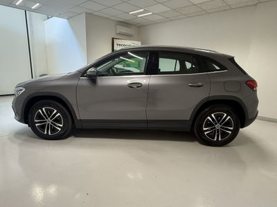 Mercedes-Benz GLA SUV 180 d Automatic Premium (8)
