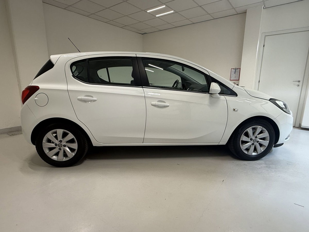 Opel Corsa 1.3 CDTI 75CV 5 porte Cosmo (17)