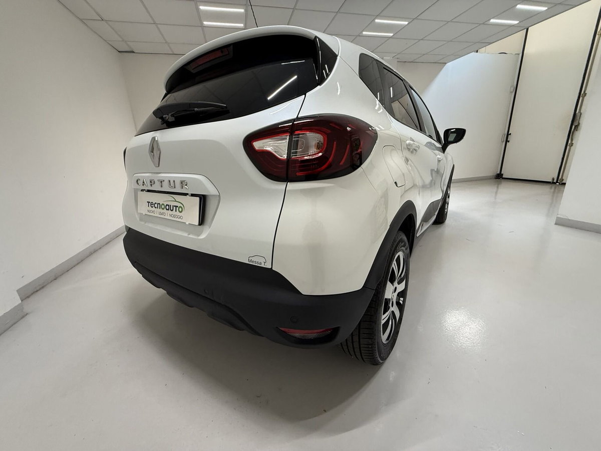 Renault Captur dCi 8V 110 CV Start&Stop Energy Sport Edition (16)