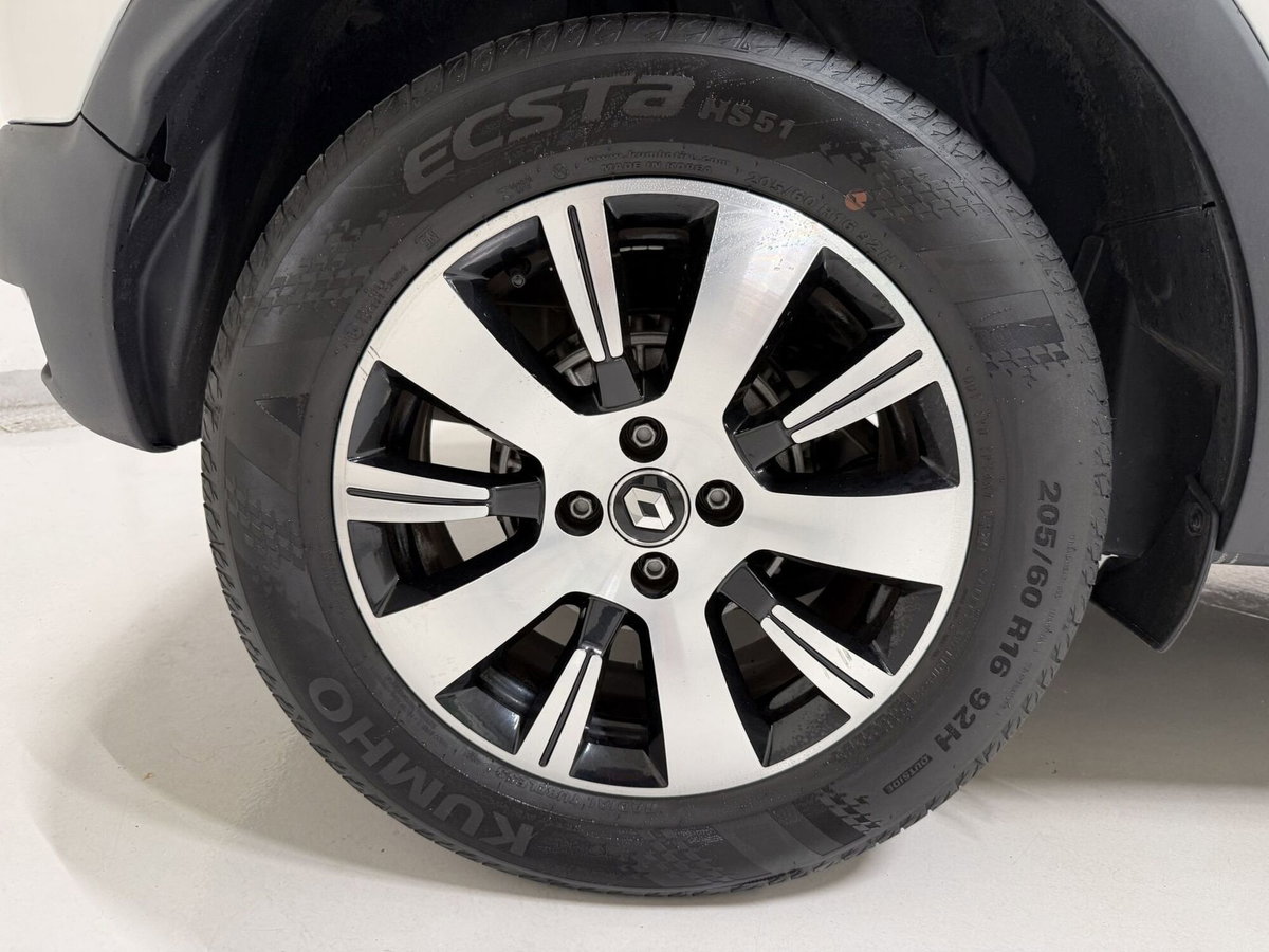 Renault Captur dCi 8V 110 CV Start&Stop Energy Sport Edition (9)