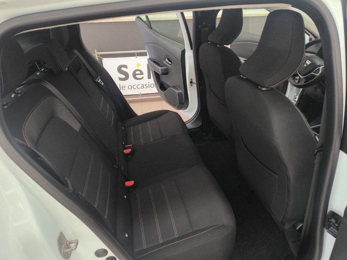 Dacia Sandero Stepway 1.0 TCe 90 CV Comfort (11)