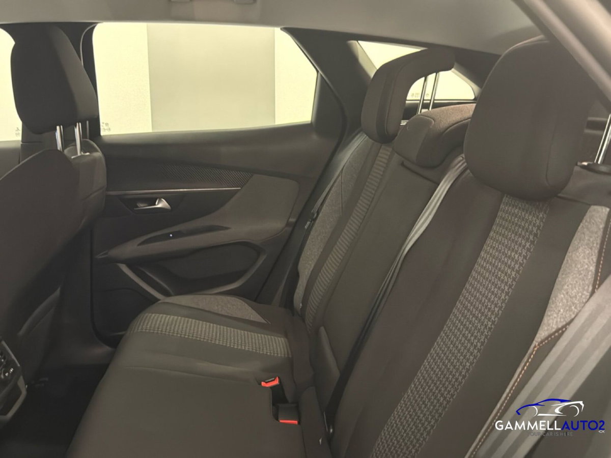 Peugeot 3008 BlueHDi 130 S&S EAT8 Active Business (13)