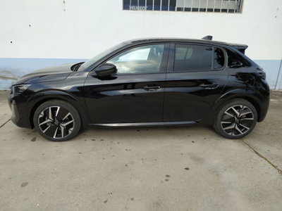Peugeot 208 motore elettrico 136 CV 5 porte GT (3)