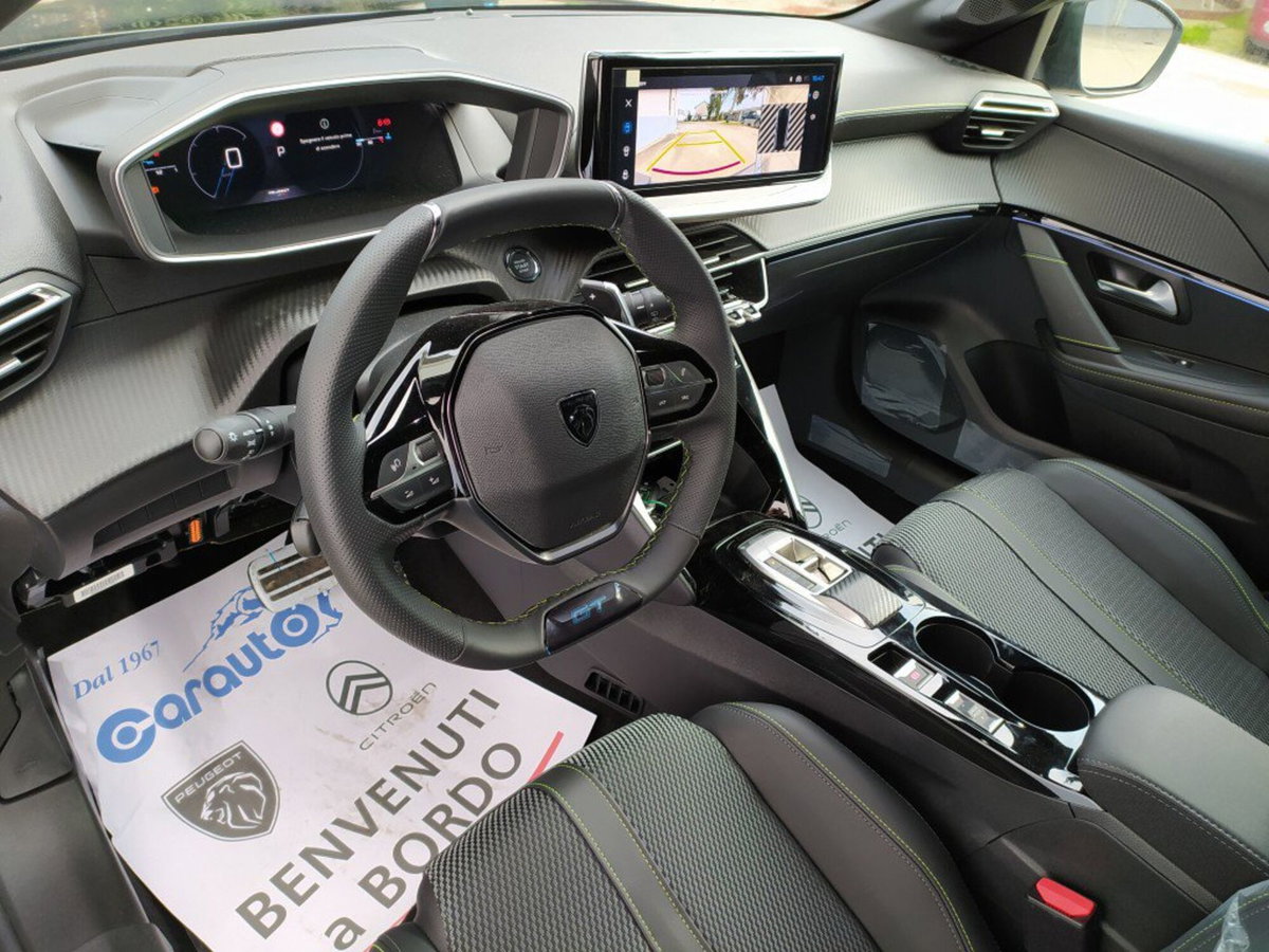 Peugeot 208 motore elettrico 136 CV 5 porte GT (4)